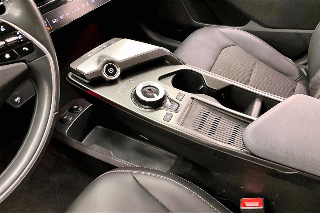 used 2024 Kia EV6 car, priced at $26,995