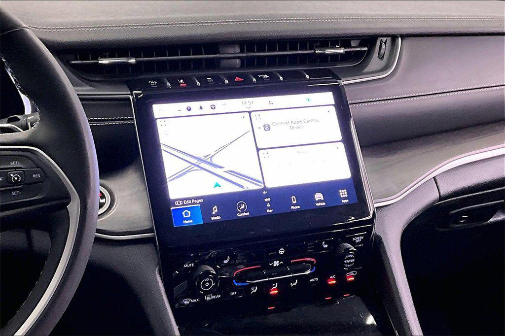 used 2023 Jeep Grand Cherokee car, priced at $32,495