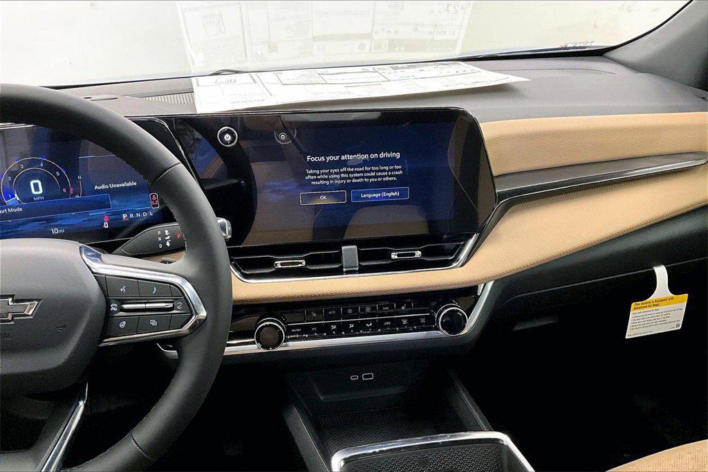 new 2026 Chevrolet Equinox car, priced at $35,295