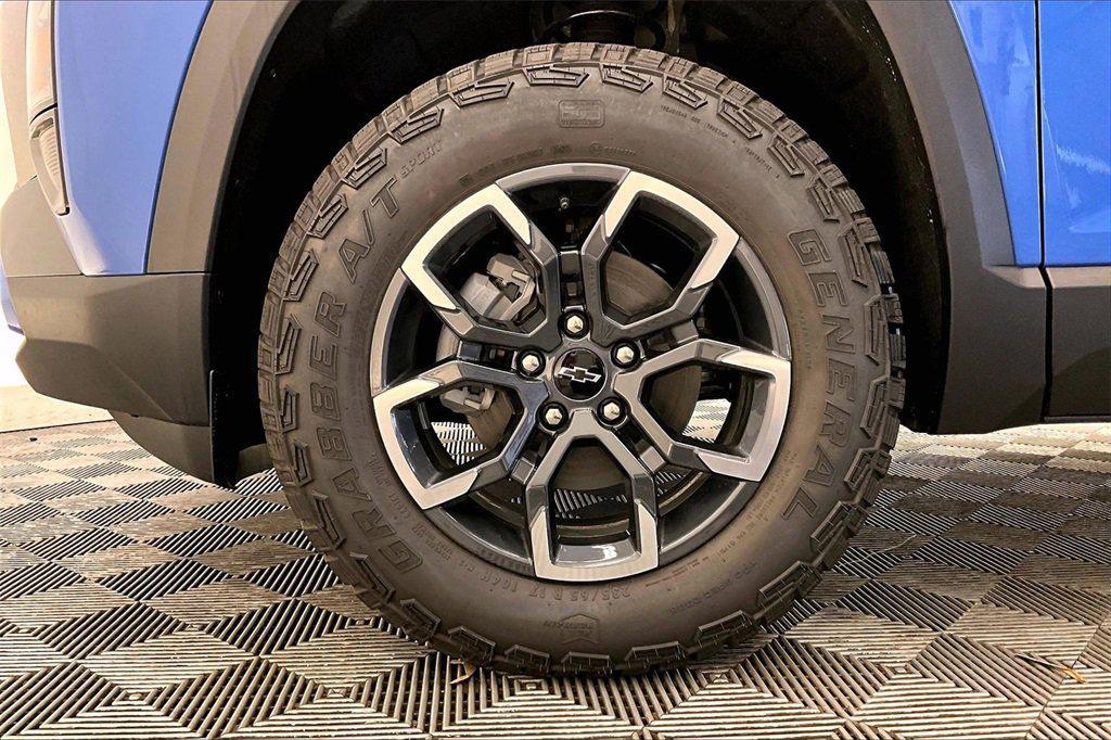 new 2026 Chevrolet Equinox car, priced at $35,295