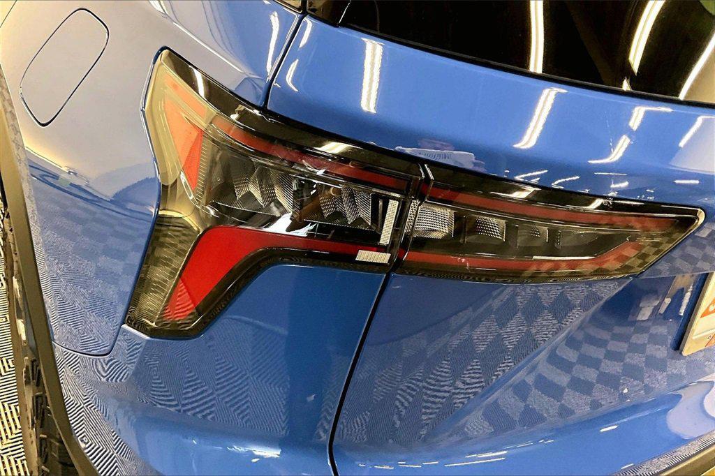 new 2026 Chevrolet Equinox car, priced at $35,295