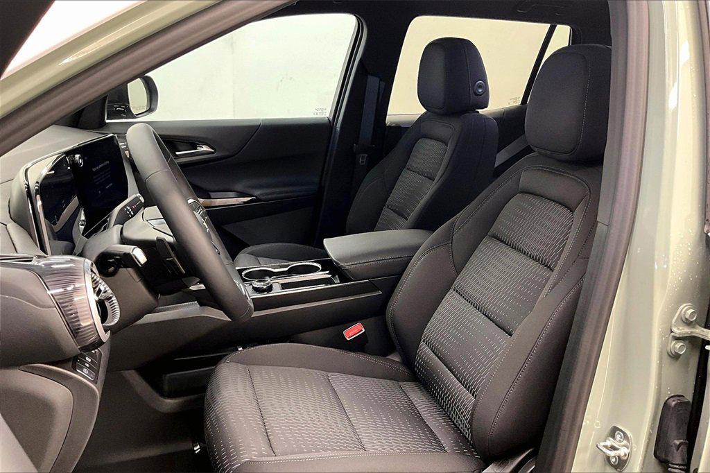 new 2026 Chevrolet Equinox car, priced at $30,390