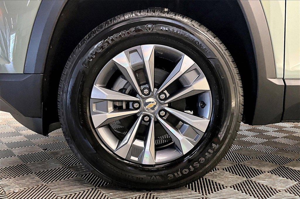 new 2026 Chevrolet Equinox car, priced at $30,390