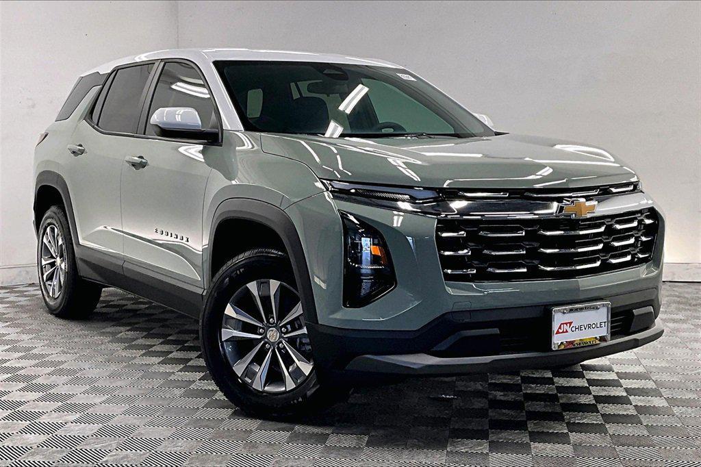 new 2026 Chevrolet Equinox car, priced at $30,390