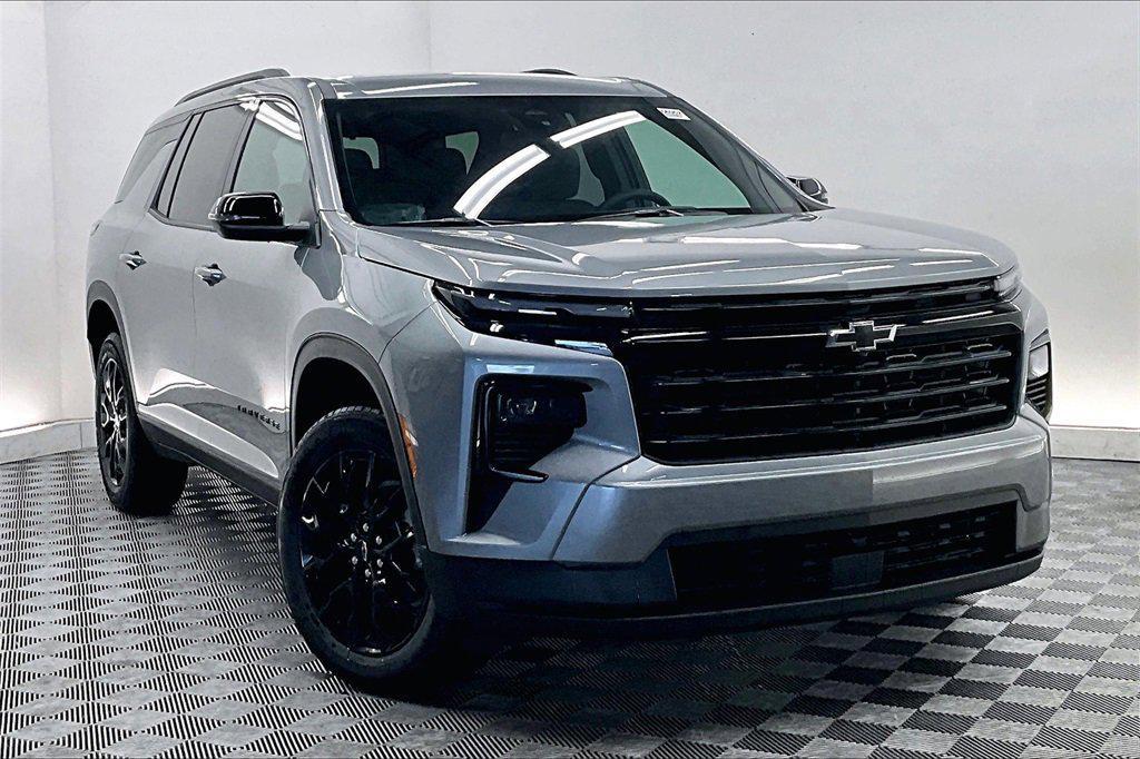 new 2025 Chevrolet Traverse car, priced at $44,480