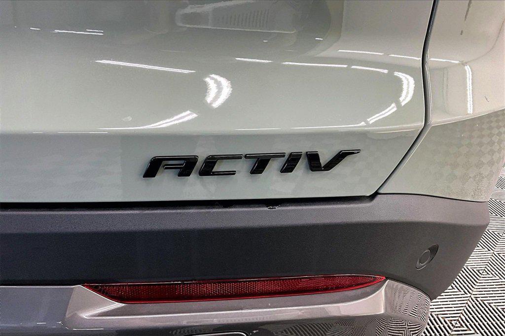 new 2026 Chevrolet Equinox car, priced at $35,295