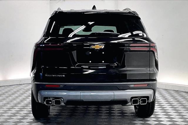 new 2025 Chevrolet Traverse car