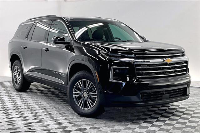 new 2025 Chevrolet Traverse car