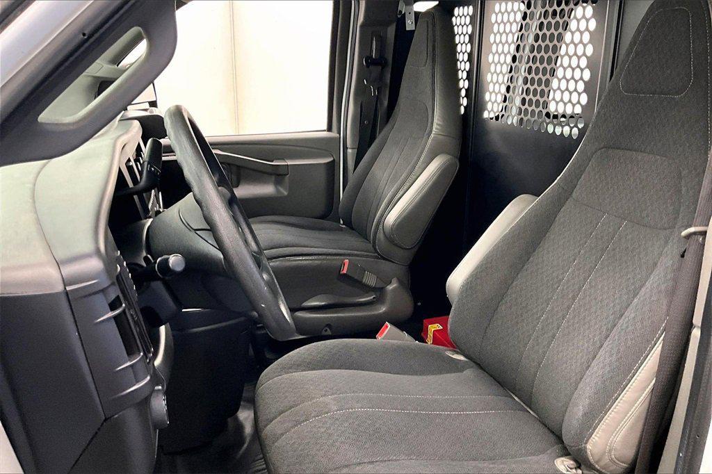 used 2022 Chevrolet Express 2500 car