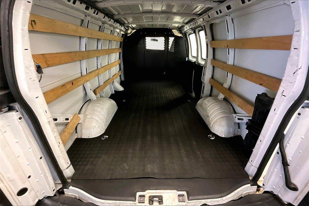 used 2022 Chevrolet Express 2500 car