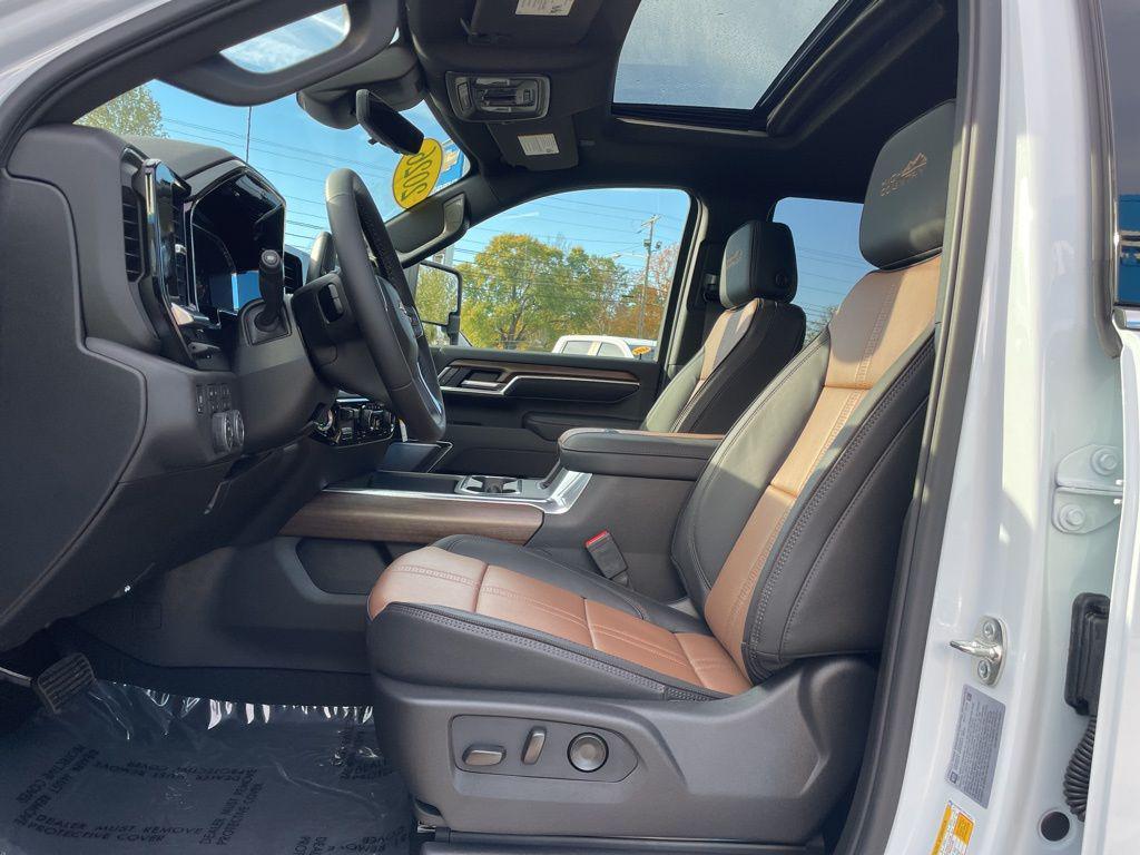 new 2026 Chevrolet Silverado 2500 car, priced at $83,244