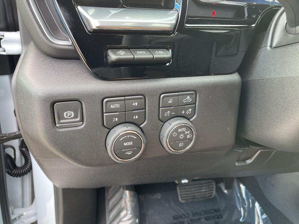 new 2026 Chevrolet Silverado 2500 car, priced at $83,244