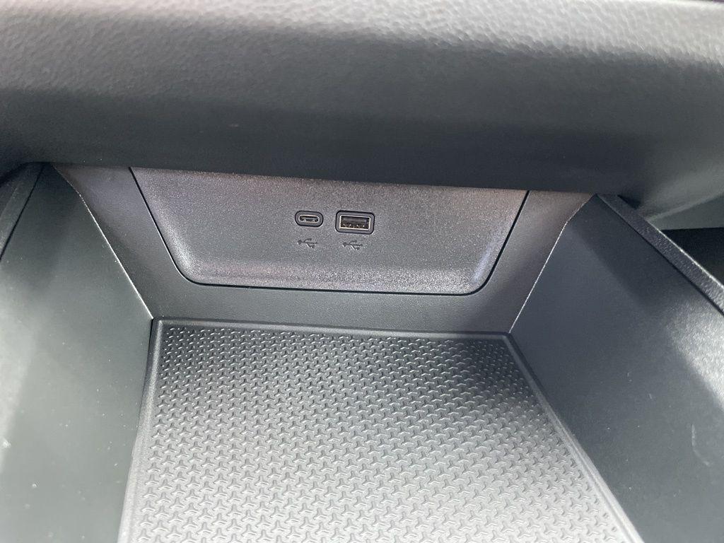 new 2026 Chevrolet Equinox car, priced at $29,416