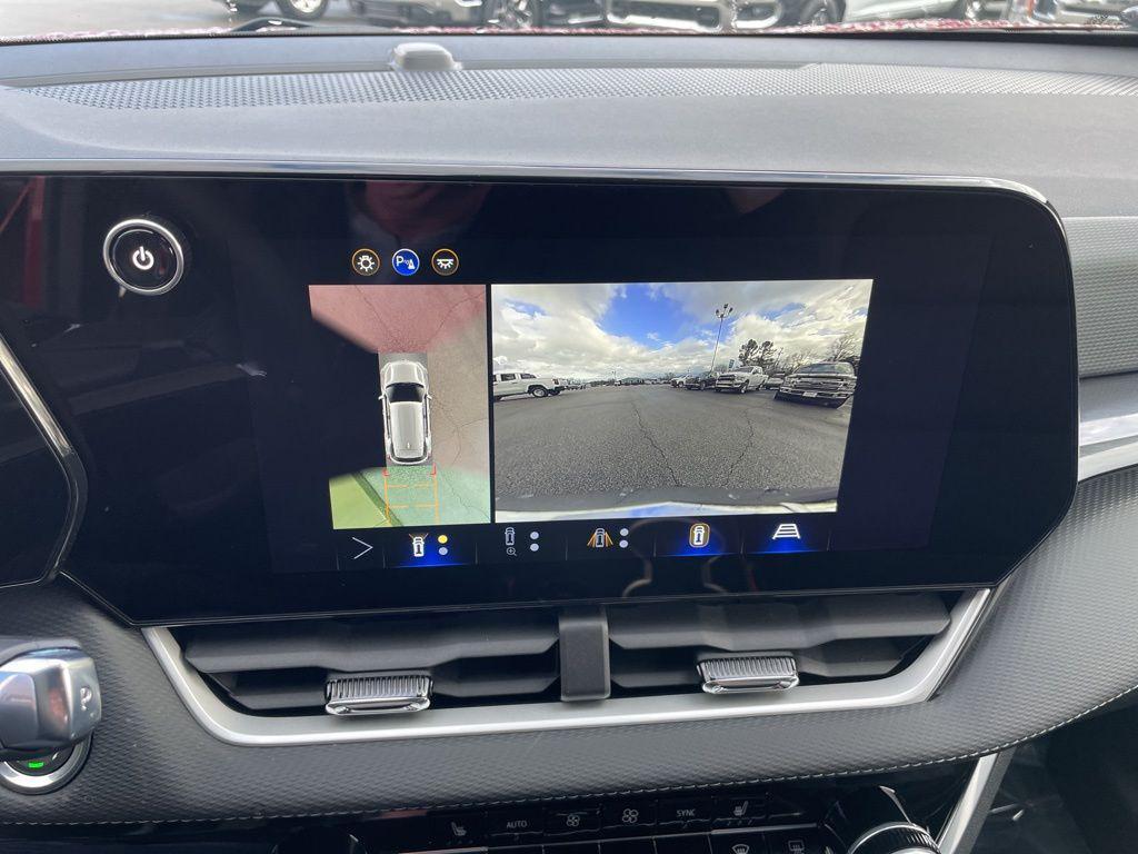 new 2026 Chevrolet Equinox car, priced at $32,592