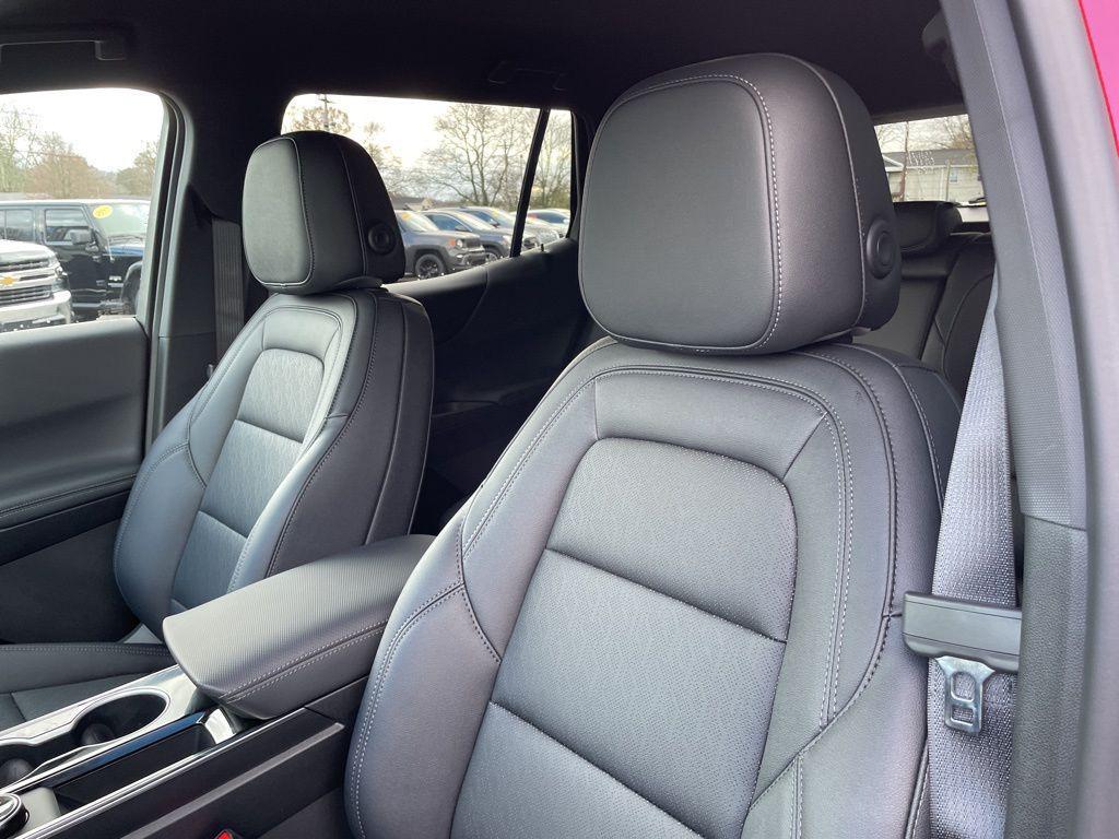 new 2026 Chevrolet Equinox car, priced at $32,592