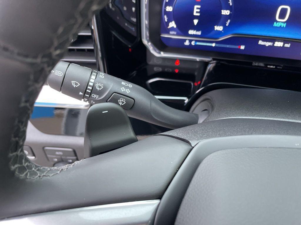 new 2025 Chevrolet Silverado 1500 car