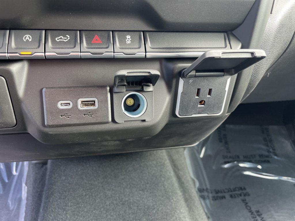 new 2026 Chevrolet Silverado 1500 car, priced at $42,958