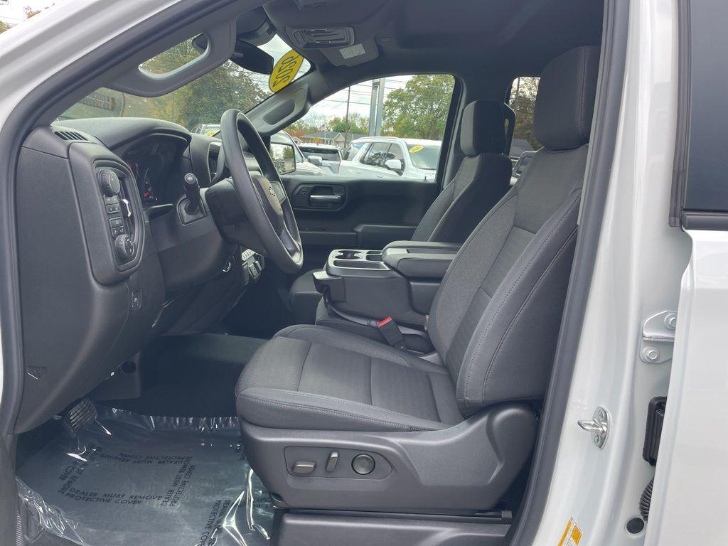 new 2026 Chevrolet Silverado 1500 car, priced at $42,958