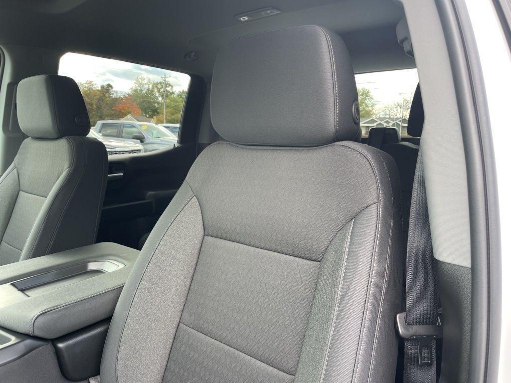 new 2026 Chevrolet Silverado 1500 car, priced at $42,958