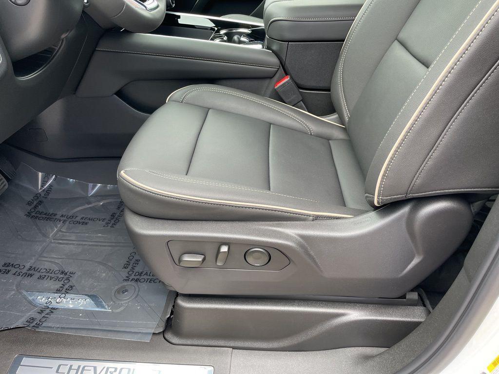 new 2025 Chevrolet Tahoe car, priced at $69,329