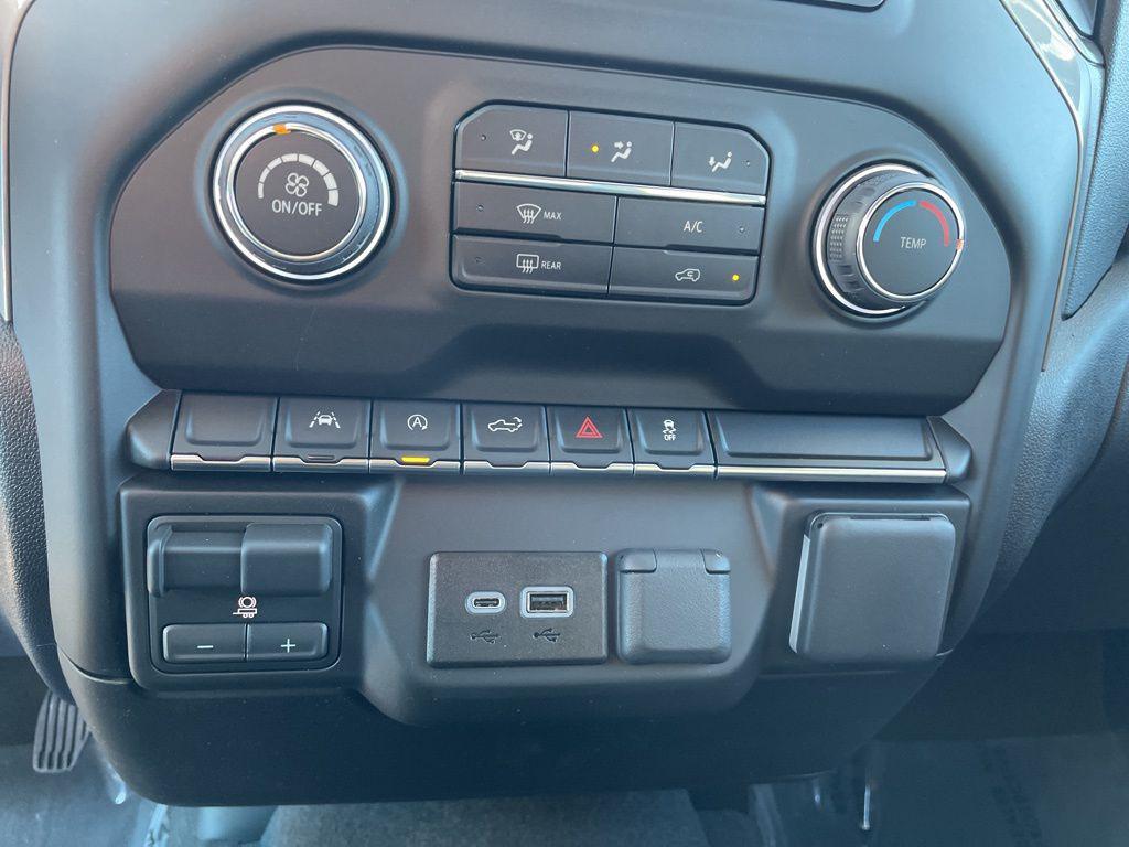 new 2026 Chevrolet Silverado 1500 car, priced at $43,083