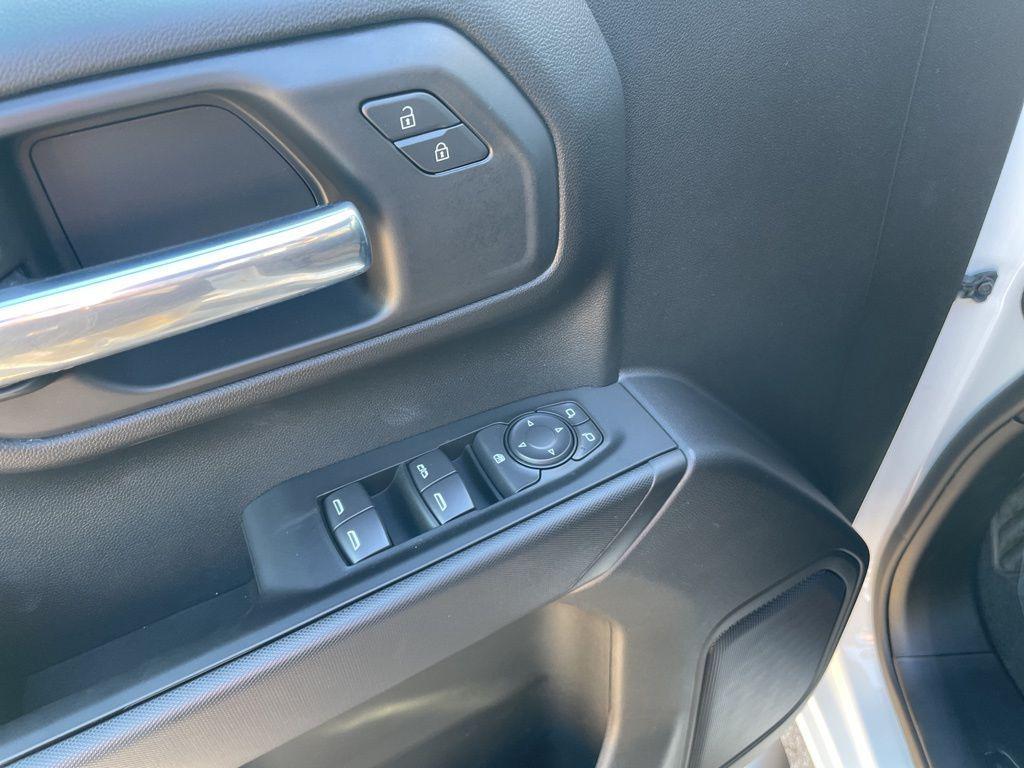 new 2026 Chevrolet Silverado 1500 car, priced at $43,083