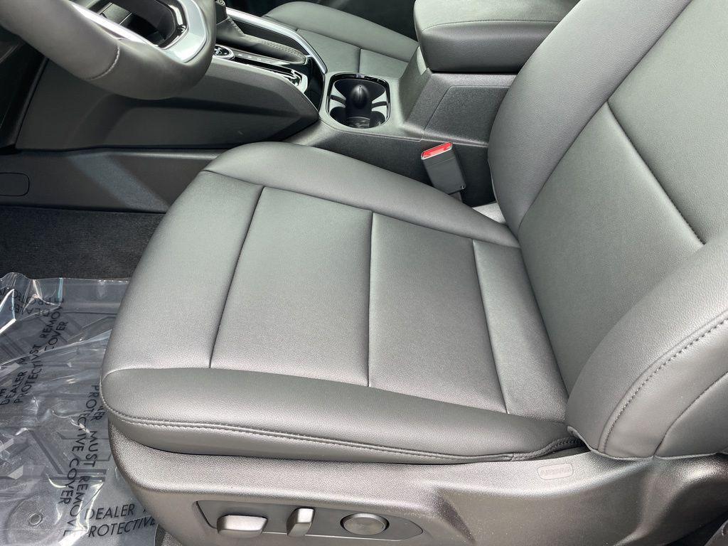 new 2026 Chevrolet Colorado car, priced at $42,881