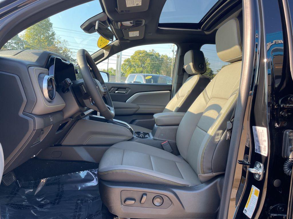new 2026 Chevrolet Colorado car, priced at $52,359