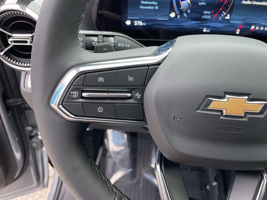 new 2026 Chevrolet Equinox car, priced at $32,141