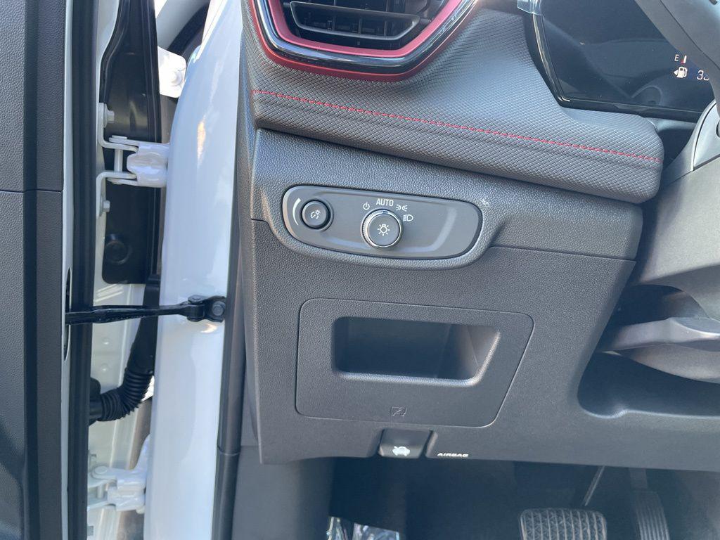 new 2026 Chevrolet TrailBlazer car, priced at $31,999