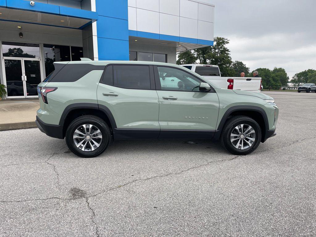new 2026 Chevrolet Equinox car, priced at $29,333