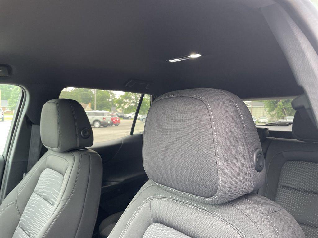 new 2026 Chevrolet Equinox car, priced at $29,333