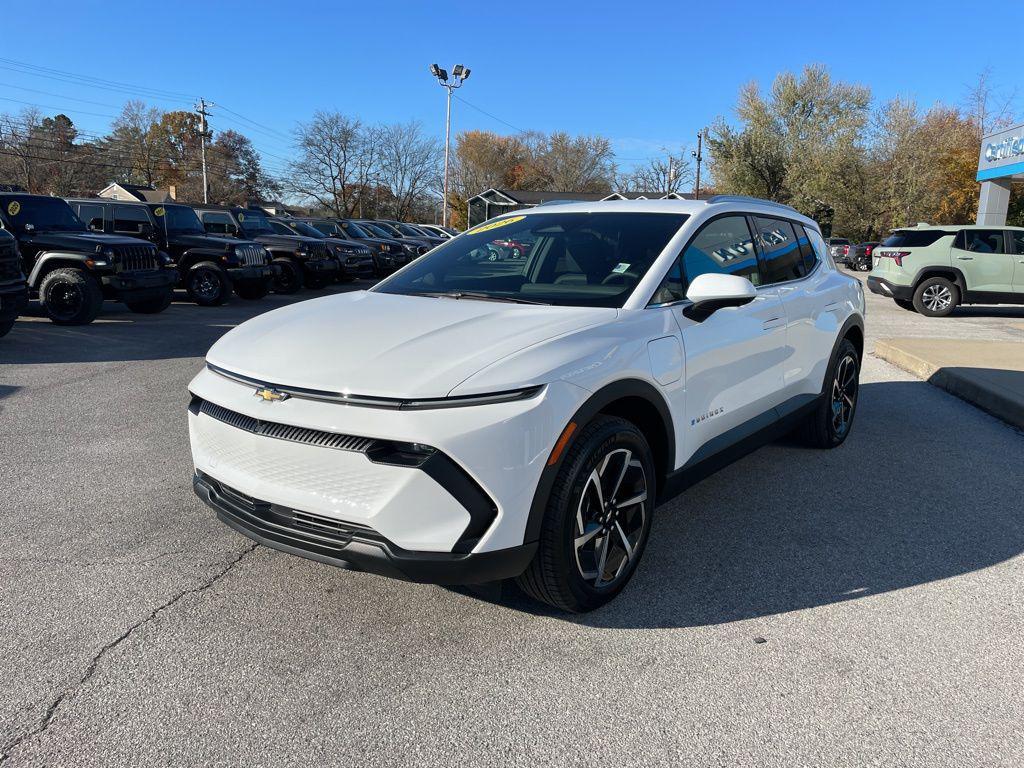 new 2026 Chevrolet Equinox EV car, priced at $41,707