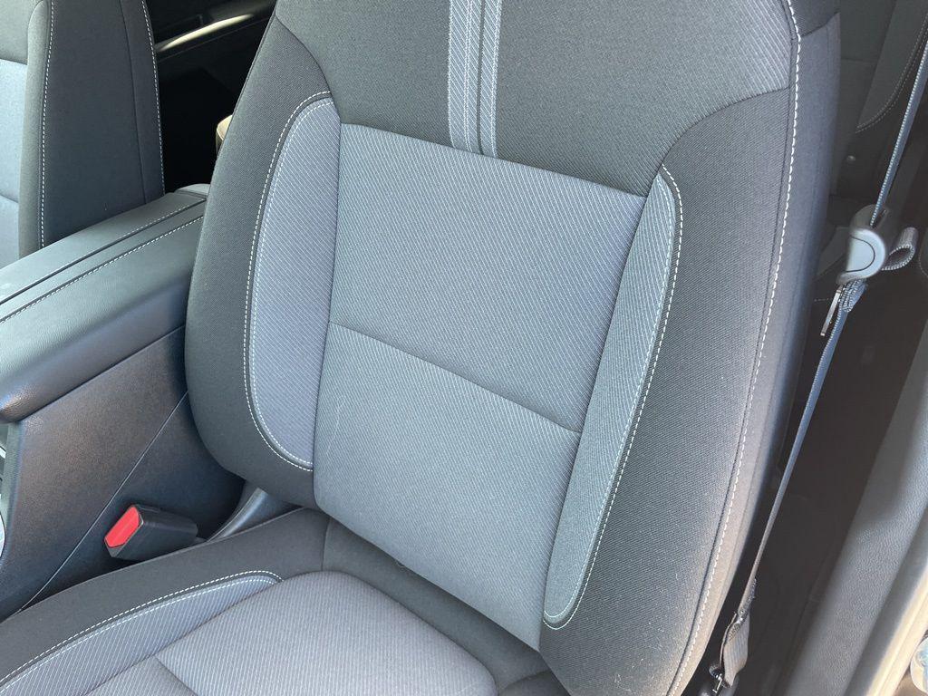 new 2025 Chevrolet Blazer car, priced at $35,070