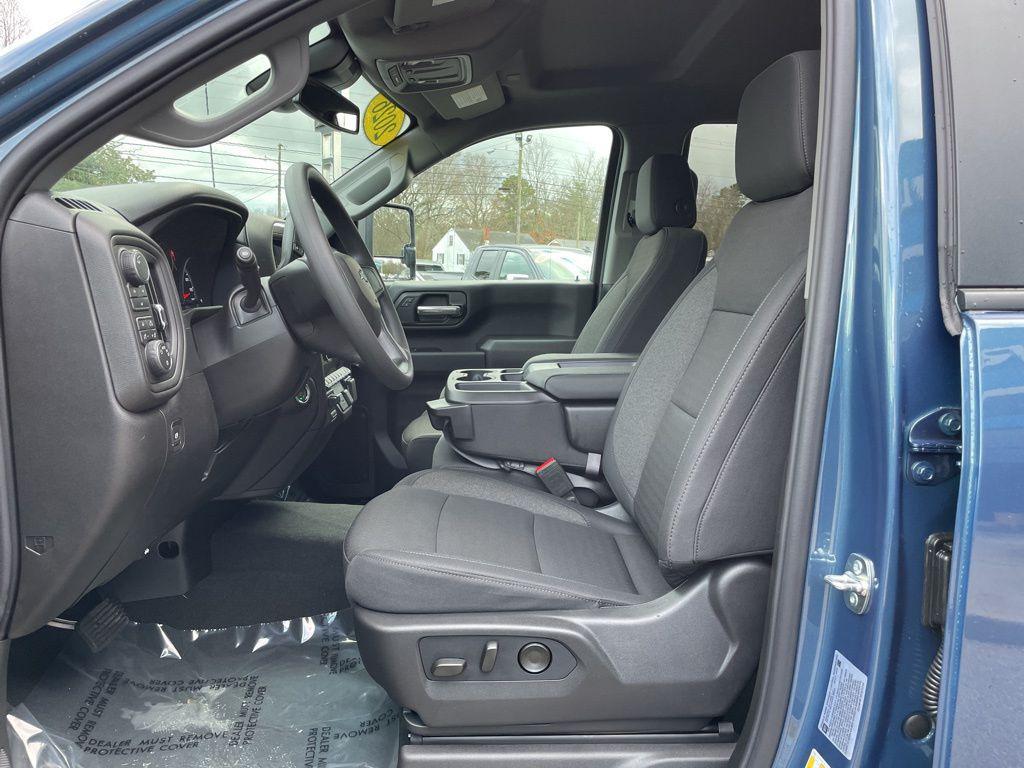 new 2026 Chevrolet Silverado 2500 car, priced at $54,028