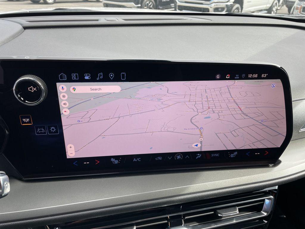 new 2026 Chevrolet Traverse car, priced at $43,230