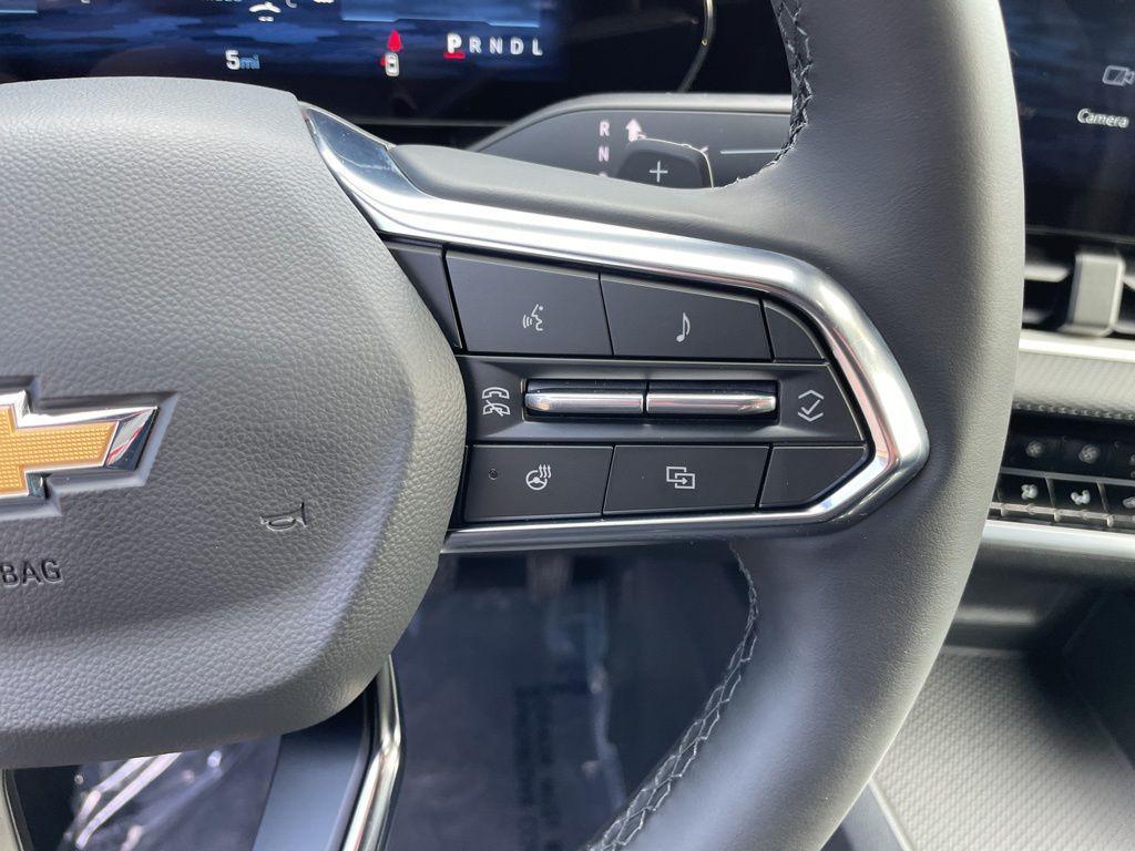 new 2026 Chevrolet Equinox car, priced at $31,730