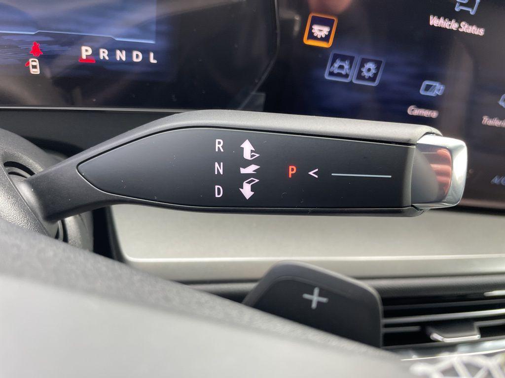 new 2026 Chevrolet Traverse car, priced at $43,230