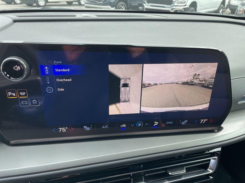 new 2026 Chevrolet Traverse car, priced at $43,230