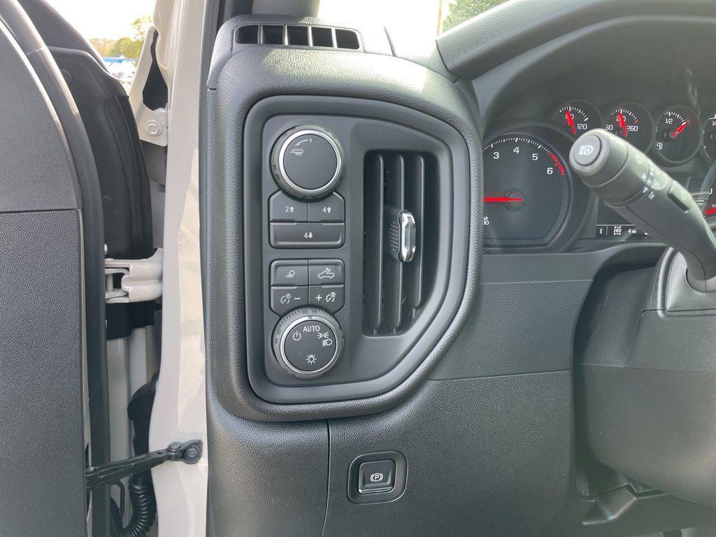 new 2026 Chevrolet Silverado 2500 car, priced at $52,334