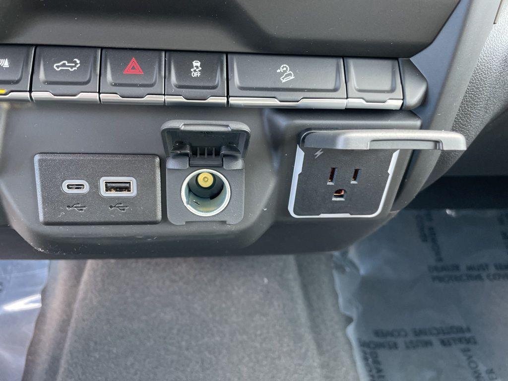 new 2026 Chevrolet Silverado 2500 car, priced at $52,334