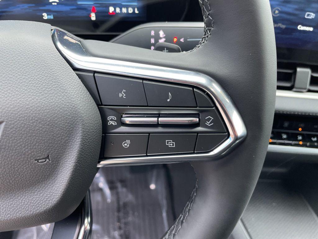 new 2026 Chevrolet Equinox car, priced at $29,595