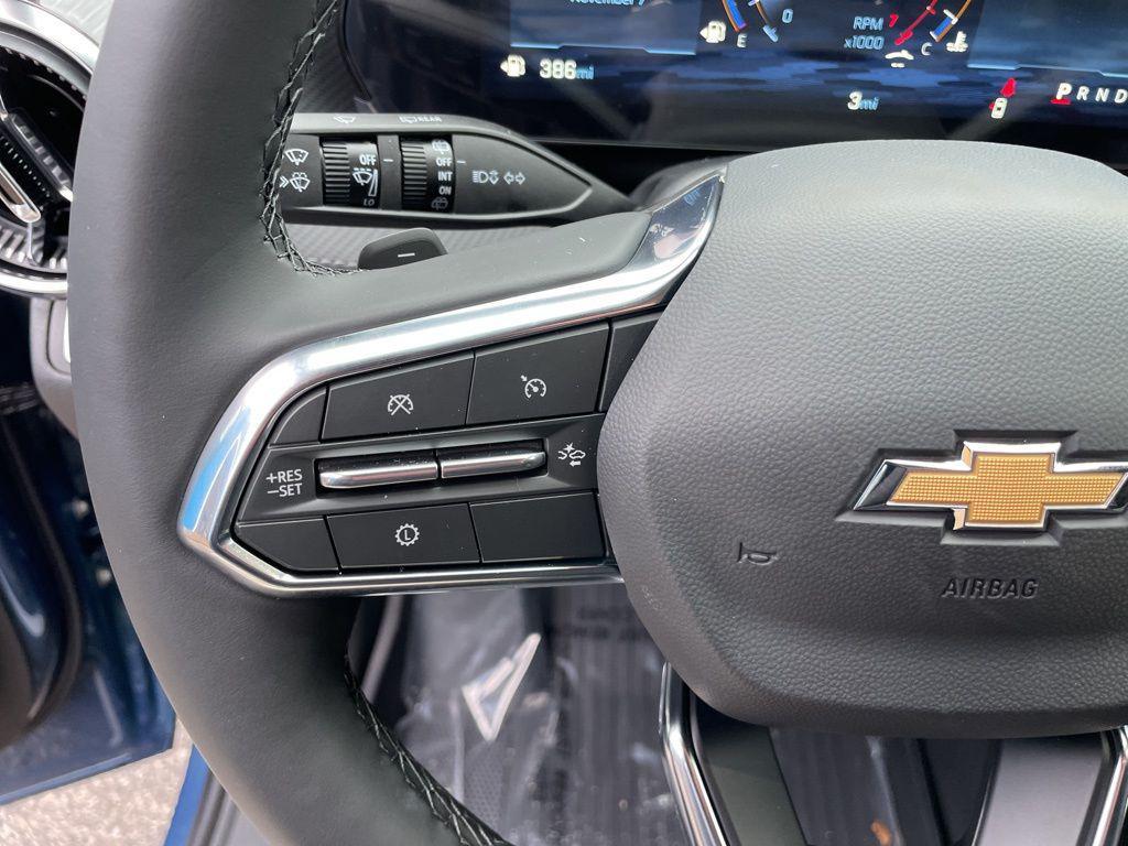 new 2026 Chevrolet Equinox car, priced at $29,595