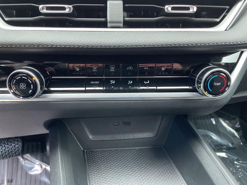 new 2026 Chevrolet Equinox car, priced at $30,215