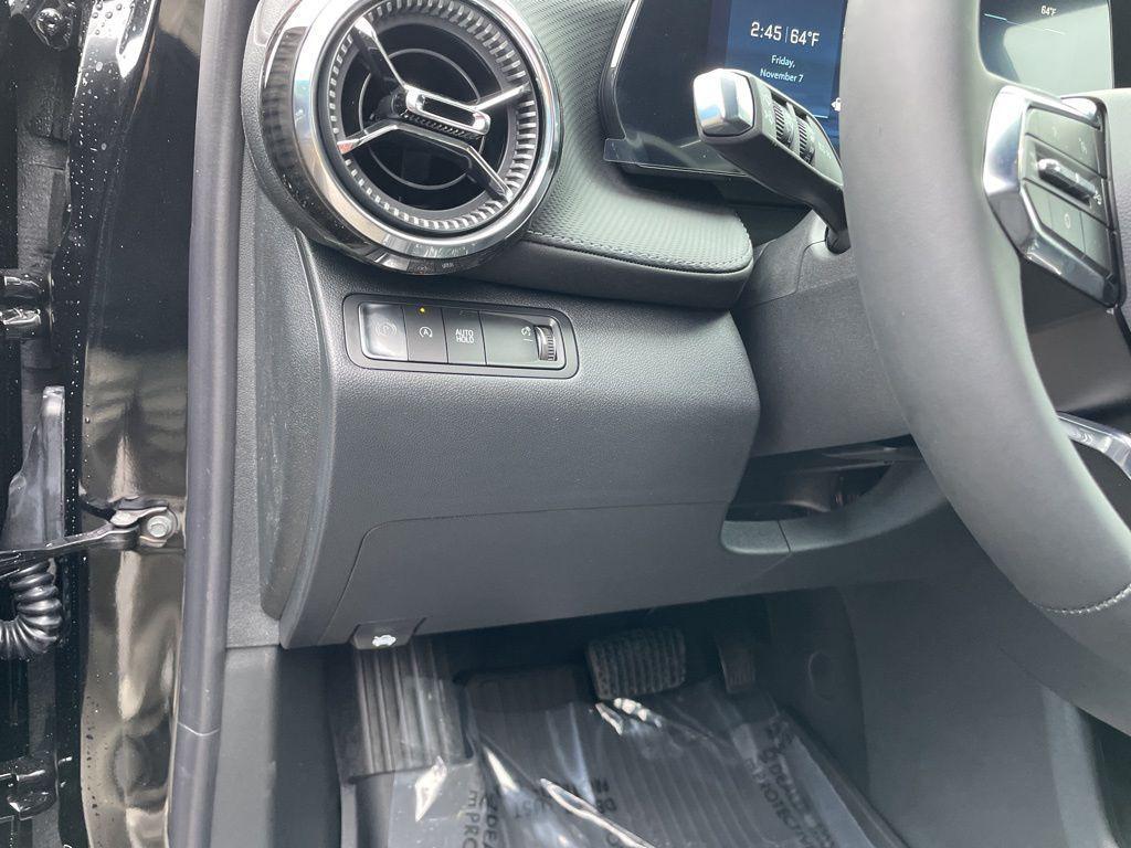 new 2026 Chevrolet Equinox car, priced at $30,215