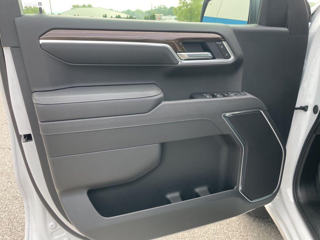 new 2025 Chevrolet Silverado 1500 car, priced at $54,519