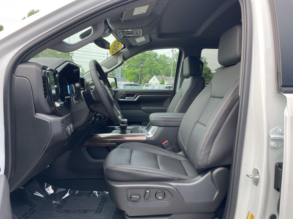 new 2025 Chevrolet Silverado 1500 car, priced at $54,519