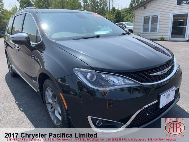 used 2017 Chrysler Pacifica car, priced at $15,995