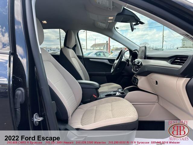 used 2022 Ford Escape car, priced at $19,995