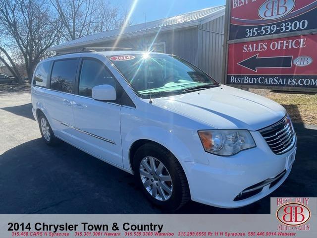 used 2014 Chrysler Town & Country car, priced at $9,995